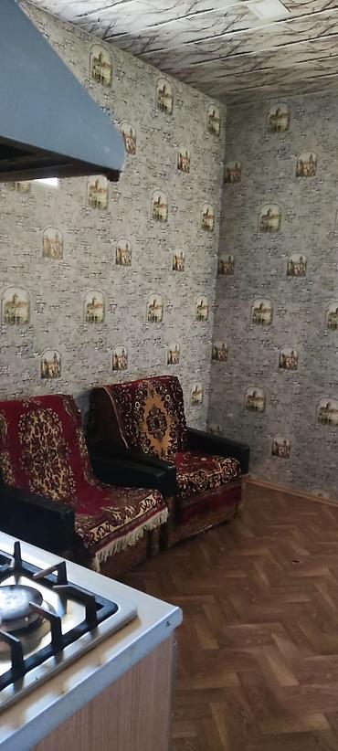 evlər studiya: Kirayə verilir: 1 otaqlı kiçik mənzil (studiyaya bənzər plan) Təsvir — 7