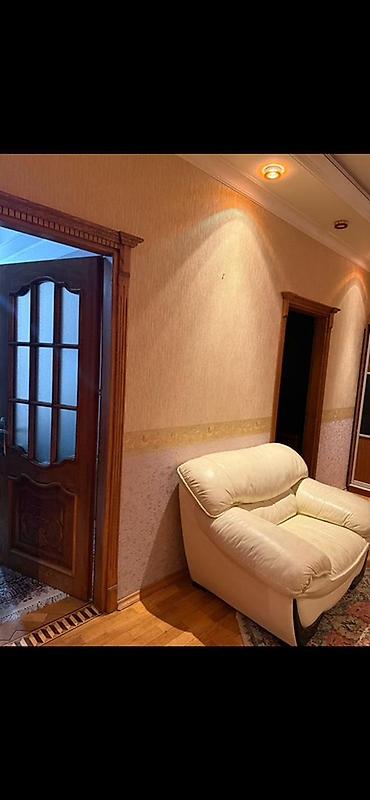 şeki: Bakı, Yeni Yasamal, 3 otaqlı, Köhnə tikili, m. İnşaatçılar, 117 kv. m — 8
