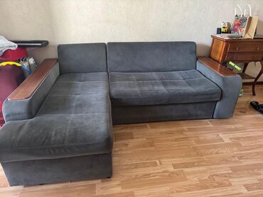 многофункциональный кровать: Бурчу бар диван, Бүктөө, Үч орундук жана андан көп