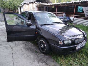 Toyota: Toyota Corolla: 1998 г., 1.6 л, Автомат, Бензин, Хэтчбэк — 2