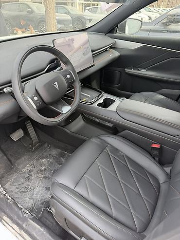 xpeng p7: Changan : 2026 г., Автомат, Электромобиль, Внедорожник — 5