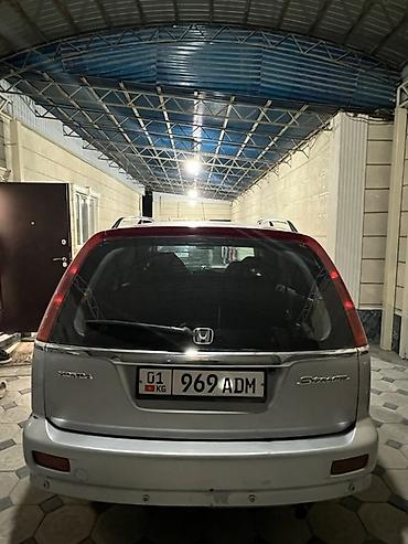 мото бокс: Honda Stream: 2002 г., 2 л, Механика, Бензин, Минивэн — 5