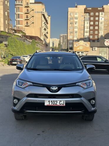 задняя фара мерс 210: Toyota RAV4: 2018 г., 2.5 л, Вариатор, Гибрид, Кроссовер