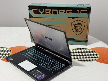 Ноутбуки: Ноутбук, MSI, 16 ГБ ОЗУ, Intel Core i7, 15.6 ", Новый, Для работы, учебы, память SSD