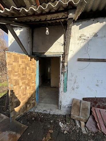 Продажа времянок: Продается дом/участок (времянка) в районе Аламединского рынка, по — 6