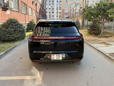 Lixiang: Lixiang L7: 2023 г., 1.5 л, Автомат, Гибрид, Кроссовер — 6