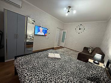 Посуточная аренда квартир: 1 комната, Постельное белье, Кондиционер, Парковка — 7