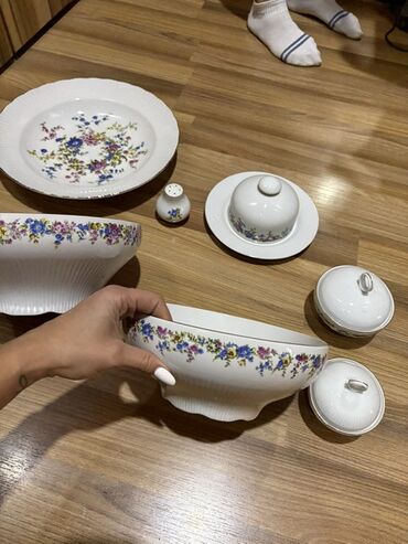 Nahar dəstləri və servizlər: Nahar dəsti, rəng - Ağ, Farfor, Almaniya — 12