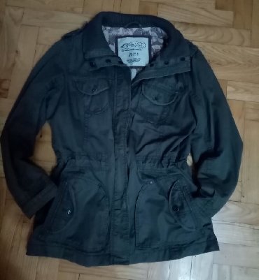 Ostale jakne, kaputi, prsluci: Esprit 
jakna 
u odličnom stanju
extra očuvana — 5