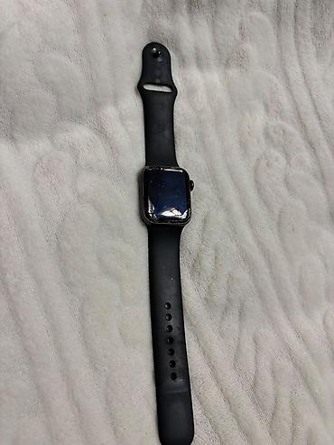 Smart saatlar: Apple Watch SE, 40 mm, alüminium kasa, qara/sidər idman kəməri ilə — 3