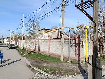 Продажа коттеджей и домов: ❇️ Продается дом с участком 🔥🔥🔥 ✔️ Район : жм Учкун 🪜 Этаж : 2 📐 — 2