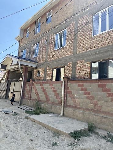 кун тук участок: Продаётся жилой дом с участком.С доходом в1.5тыс$ в месяц. Ватсапп — 2