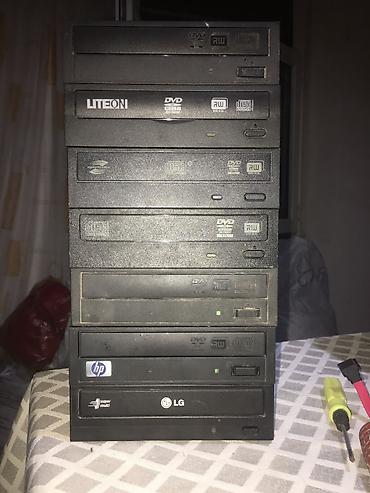 2 el notebook sahibinden: DVD diskovodlar.CD və DVD diskləri oxudur,yazırlar.Tam işləkdir — 1