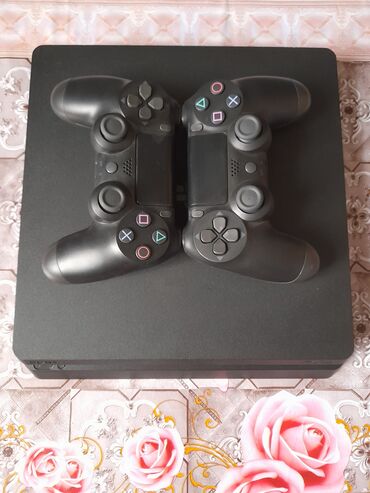 last us 2: Ps4 Qubanın Yuxarı Digah kəndindədir.İdeal vəziyyətdədir.Qızma və