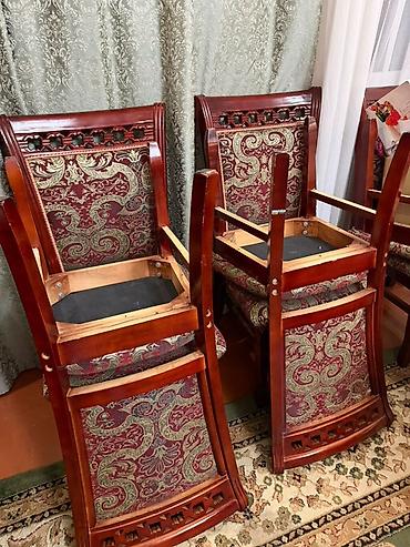 полироль авто: Кухонный стол и стул, Б/у, цвет - Коричневый — 1