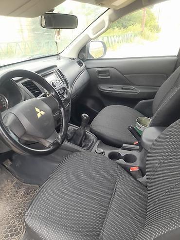 pickup l200: Mitsubishi L200: 2.4 l | 2019 il 154800 km Pikap — 7