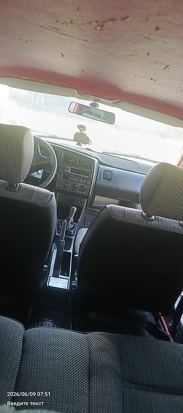 степ реф 3: Volkswagen Passat Variant: 1992 г., Механика, Универсал — 10