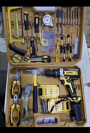 стол офисный с тумбой: Набор инструментов, Dewalt, Новый — 3