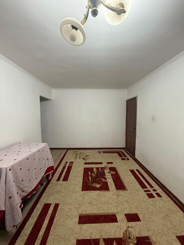 2х комнатная квартира продаётся: 2 комнаты, 44 м², 104 серия, 1 этаж, Косметический ремонт