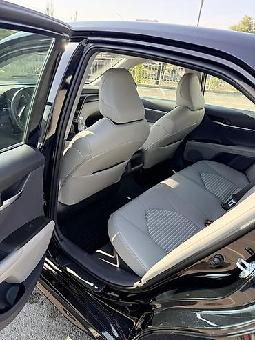 sequoia 2010: Toyota Camry: 2022 г., 2.5 л, Вариатор, Гибрид, Седан — 9