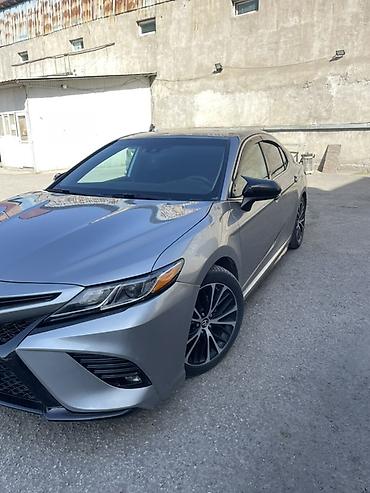 Toyota: Toyota Camry: 2019 г., 2.5 л, Автомат, Бензин, Седан — 2