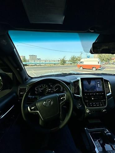 suv: Toyota Land Cruiser: 2017 г., 4.6 л, Автомат, Бензин, Внедорожник — 7