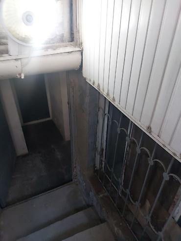 1 комната квартира снять: 28 may m yaxın podval kirayə verilir.Sklad və s. yararlıdı — 6