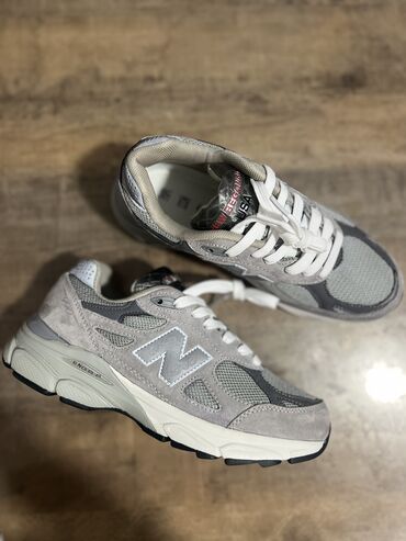 Кроссовки и спортивная обувь: Кроссовки, 37, 37.5, 38, New Balance, Новый, цвет - Серый, Самовывоз