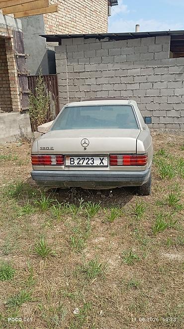e34 2 5: Mercedes-Benz 190: 1990 г., Бензин, Седан — 4