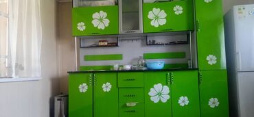наклейки на мебель: Кухонный гарнитур, Шкаф, цвет - Зеленый, Б/у
