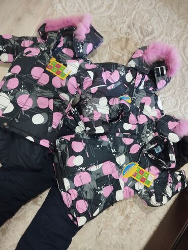 Верхняя одежда: Новый Детский комбез. Есть в наличии 3 размера на рост 122 см/128 — 7