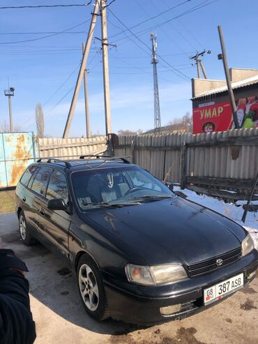 Toyota: Toyota Carina E: 1995 г., 1.6 л, Механика, Бензин, Универсал