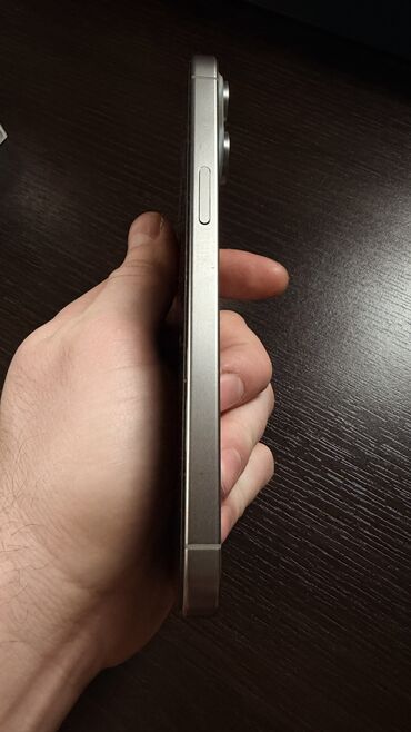 Apple iPhone: IPhone 15 Pro Max, Б/у, 256 ГБ, Natural Titanium, Защитное стекло, Чехол, Кабель, 88 % — 5
