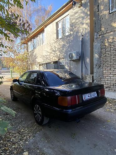 ади б4: Audi 100: 1991 г., 2 л, Механика, Бензин — 3