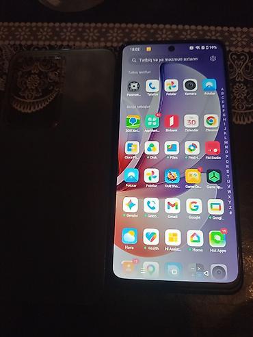 telfon sade: Realme 256 GB, rəng - Qara, İki sim kartlı — 2