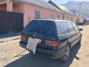 mers 711: Volkswagen Passat Variant: 1992 г., 1.8 л, Механика, Универсал — 3
