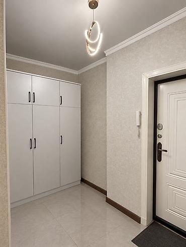 джалал абад аренда квартир: Продаётся 4-комнатная квартира в Джале Просторная квартира площадью — 1