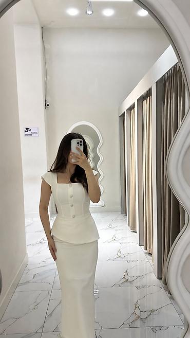 50azn satıram yenidir. 36ölçü xs s gedər. Nömrənin whatsapına yaza lalafo.az -da 50azn satıram yenidir. 36ölçü xs s gedər. Nömrənin whatsapına yaza