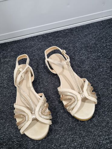 ženske sandale ravne: Sandals, 37
