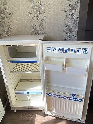 mini refrigerator: Однокамерный холодильник с верхней морозильной камерой — 1