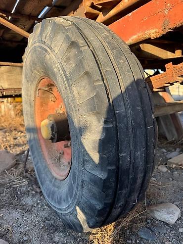 Прицепы и полуприцепы: Прицеп — 9