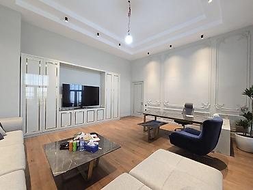 Daşınmaz əmlak: Satılır 5 otaqlı ofis 180 m², Şah İsmayıl Xətai m. 1 100 000 AZN 5 — 2