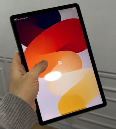 baku electronics plansetler: Planşet - Geniş ekranlı, nazik çərçivəli dizayn: böyük görüntü