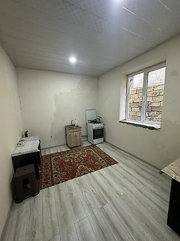 astara ev satılır: 5 otaqlı, 200 kv. m, Kredit yoxdur, Orta təmir — 7