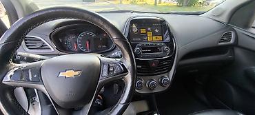 mini kuper: Chevrolet Spark: 2018 г., 0.9 л, Автомат, Бензин, Хэтчбэк — 6