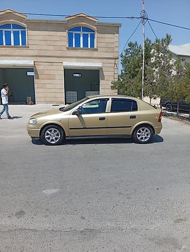 moto usta: Opel Astra: 1.4 l | 2005 il 33000 km Sedan — 3
