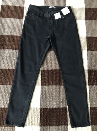джинсы костюм: Продаются оригинальные джинсы от бренда DeFacto🇹🇷 размер 29-30 на рост