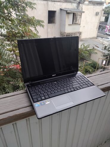 Elektronika: Acer notebook İntel core İ5 4GB Ram 256 gb ssd 17 ekran Adaptör