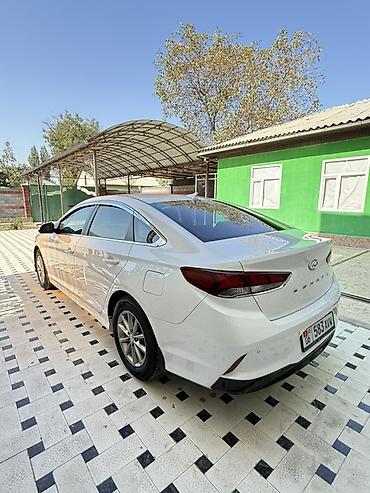 leapmotor c16: Hyundai Sonata: 2021 г., 2 л, Автомат, Газ, Седан — 3