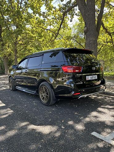 Kia: Kia Carnival: 2018 г., 2.2 л, Автомат, Дизель, Минивэн — 6